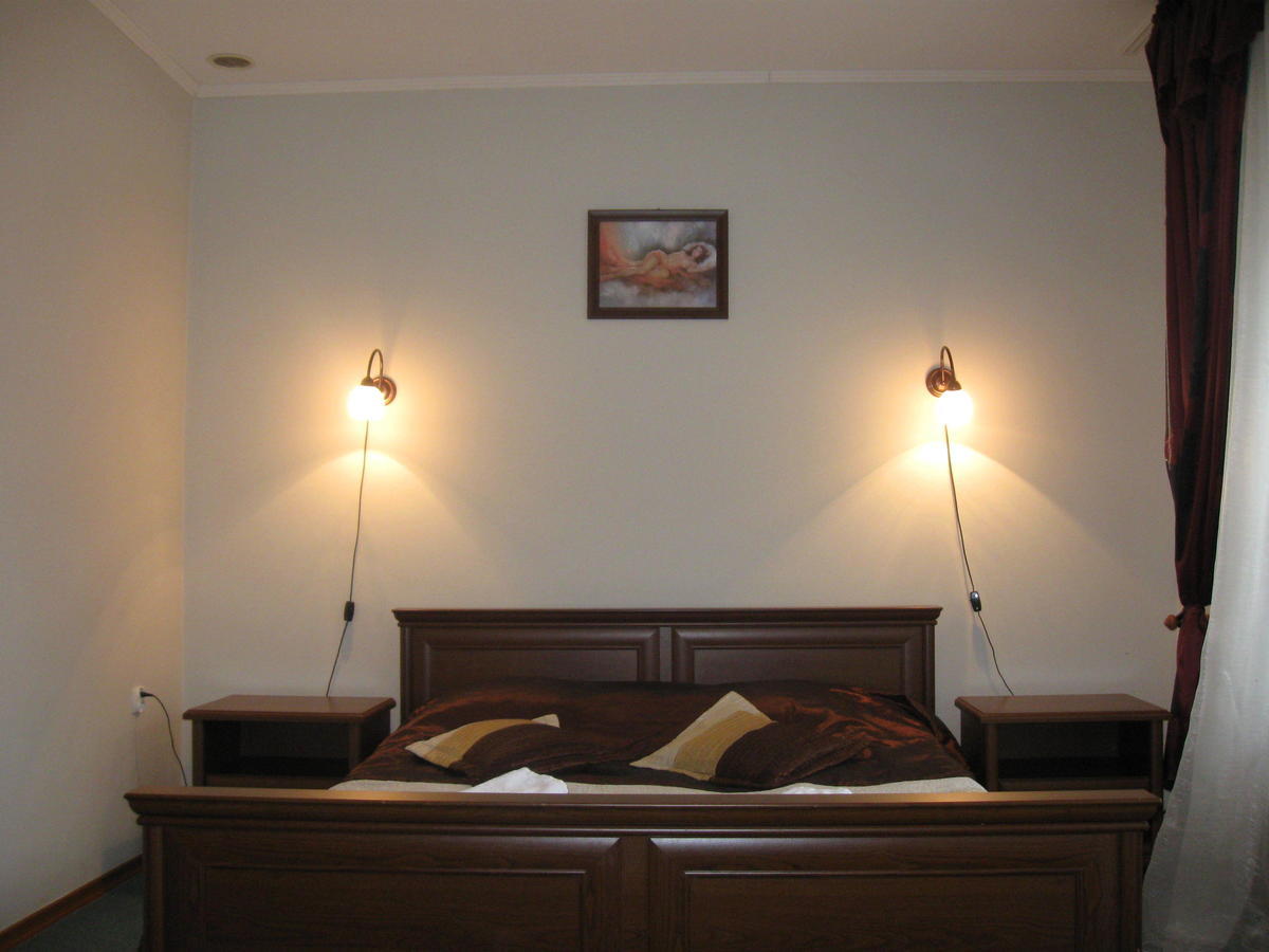 Hotel Mirage Sudovaya Vishnya Quarto foto